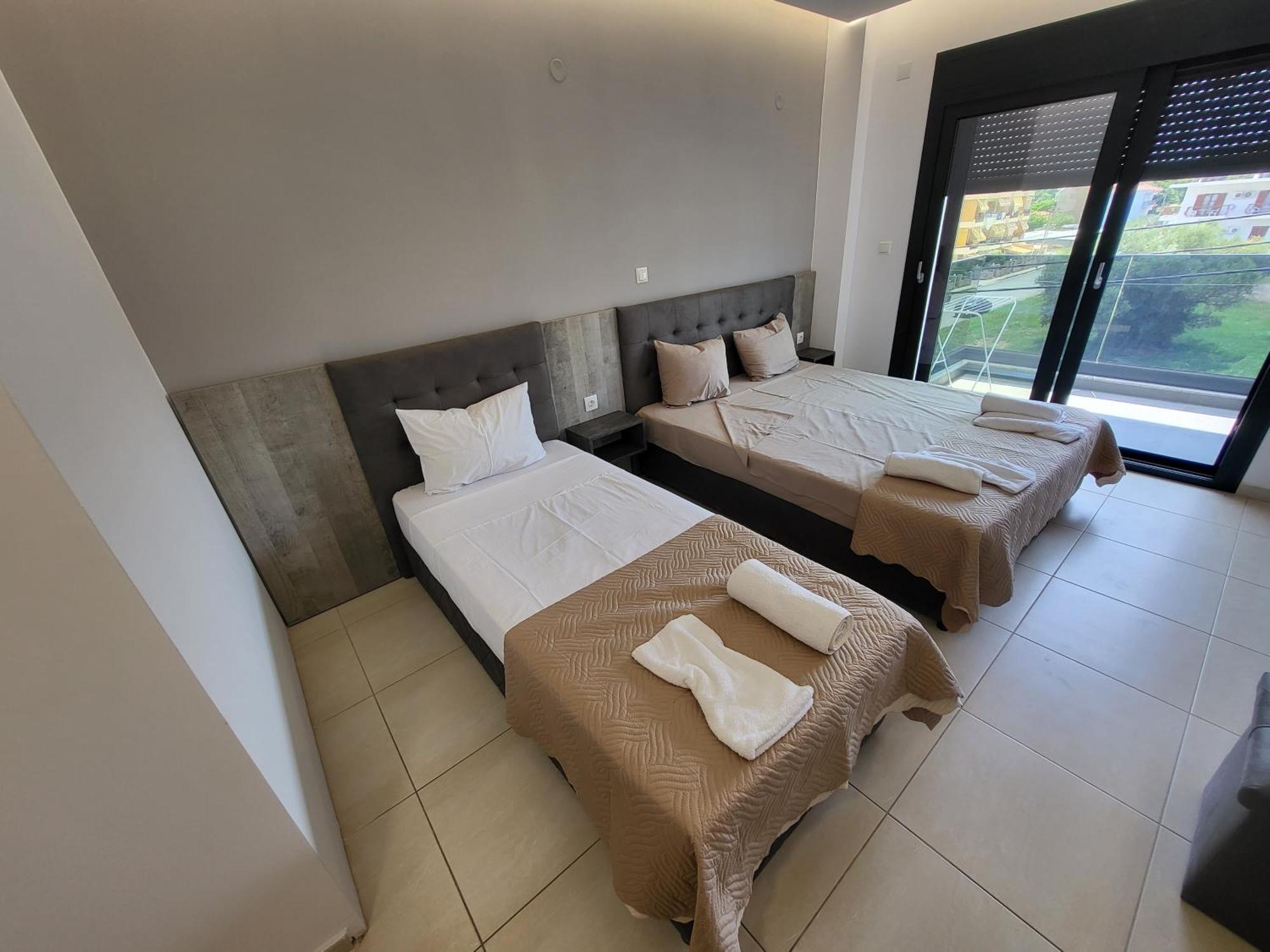 Radina Family Aparthotel Kallithea  Exteriör bild