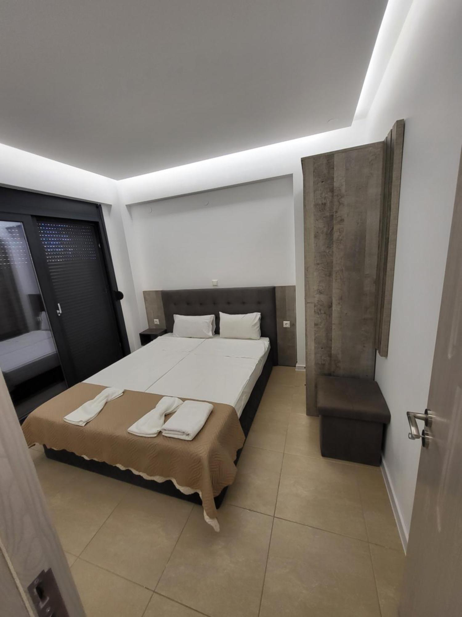 Radina Family Aparthotel Kallithea  Exteriör bild